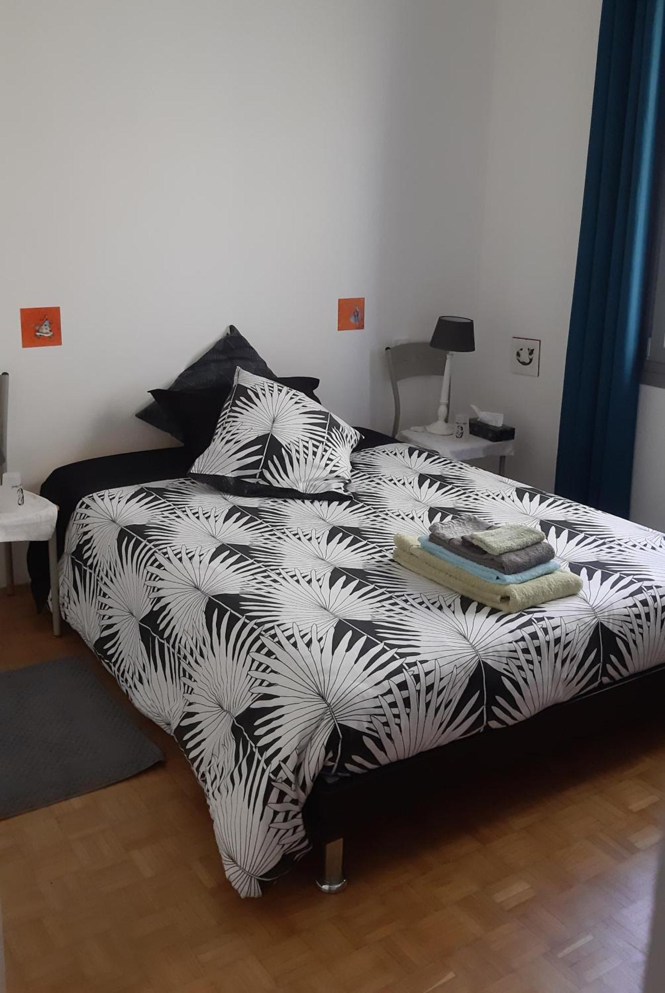 1 Chambre Double "Le Devenir" Saint-Julien-les-Villas Exterior photo